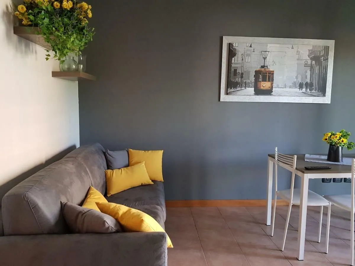 Sunflower House Ieo Ripamonti Milan Apartment