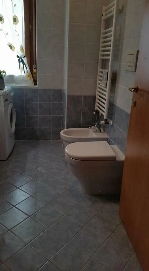 Apartment Sunflower House Ieo Ripamonti Milan