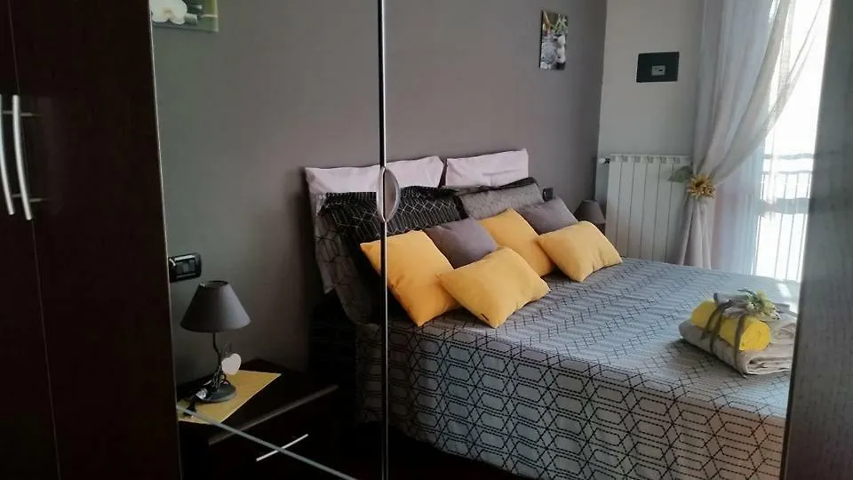 Apartment Sunflower House Ieo Ripamonti Milan