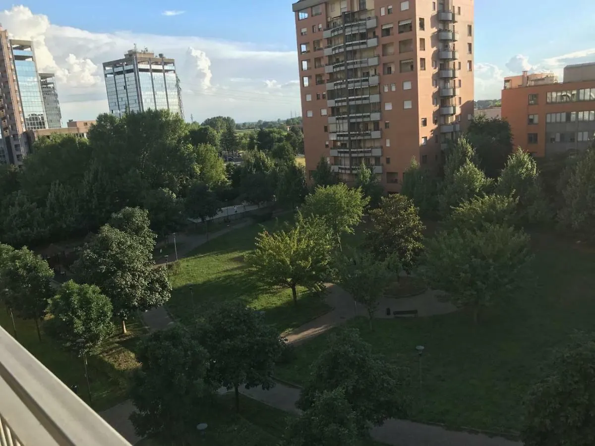 Apartment Sunflower House Ieo Ripamonti Milan